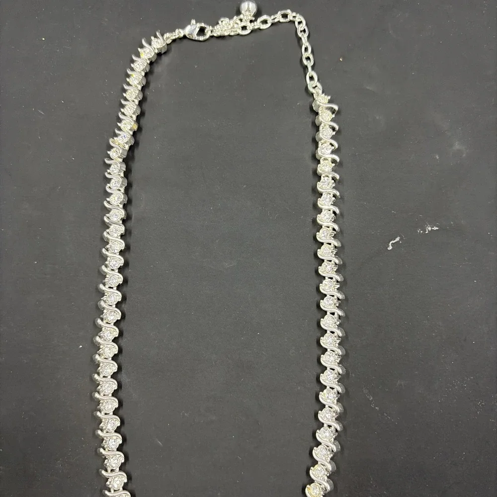 Vintage Estate Rhinestone Silvertone‎ Necklace Elegant Night Out Necklace